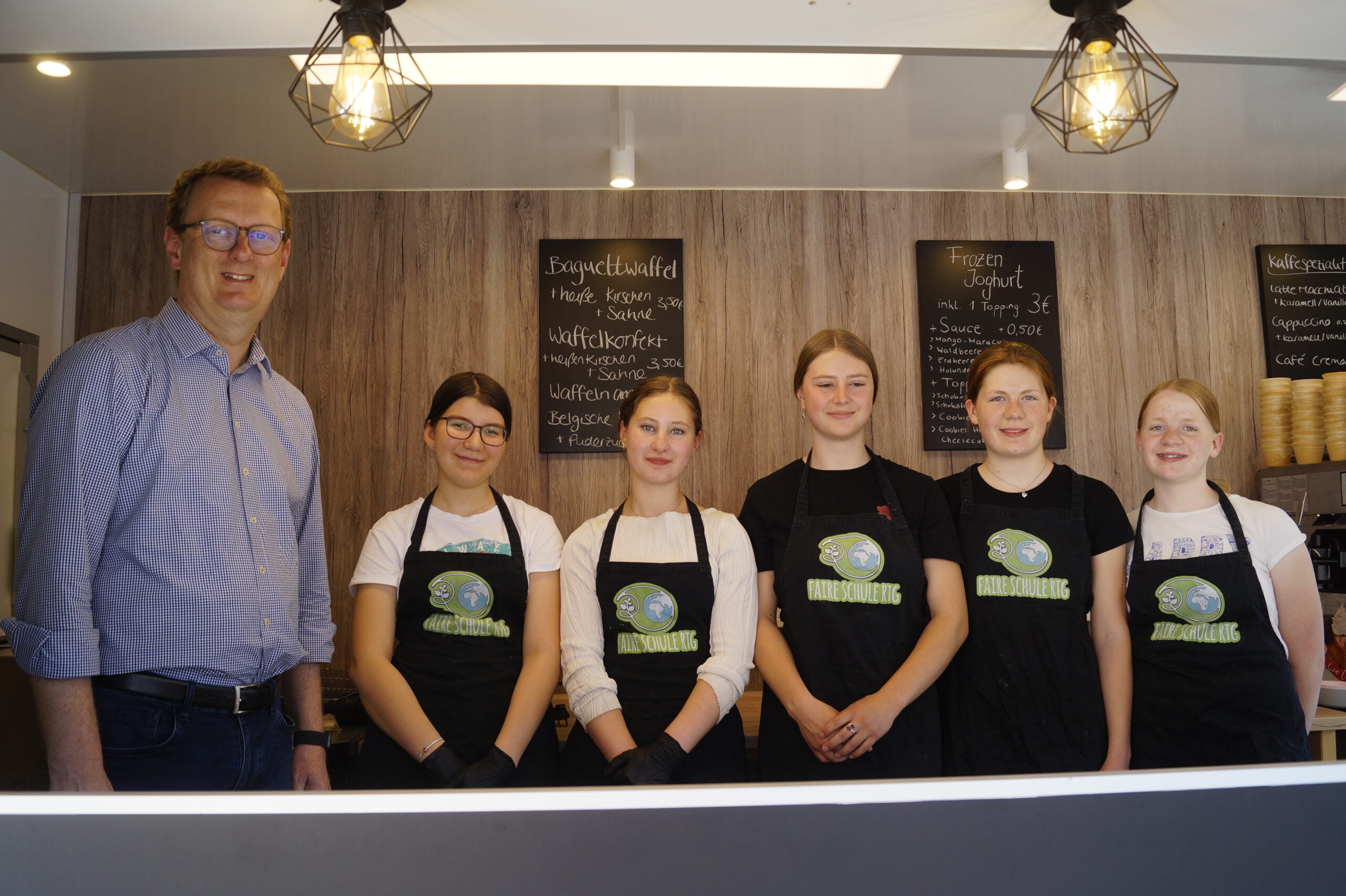 230601sb_64- faires catering (19)