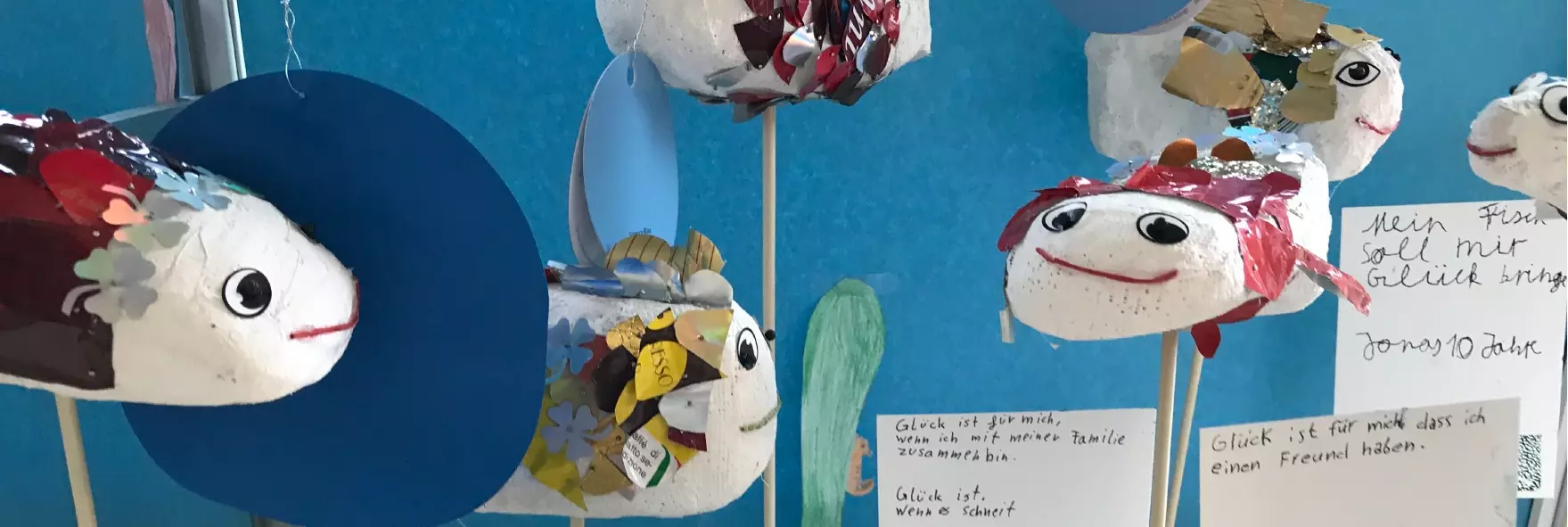 Gebastelte Fische - Projekt Fischskulpturen Slide
