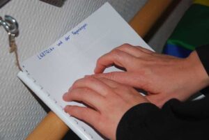 Infotext in Braille