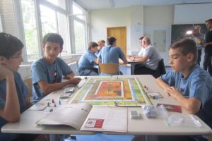 Die Schülerfirma beim Probespielen