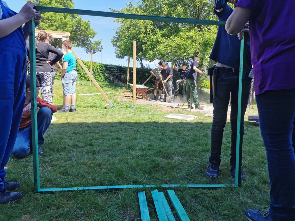 NRW_Nachhaltige-Huehnerhaltung_1 Projekt Nachhaltige Hühnerhaltung in der Schule - Förderpreis 2025