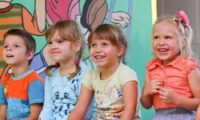 Schule_Corona_2 Kinder_in_der_Schule_Corona