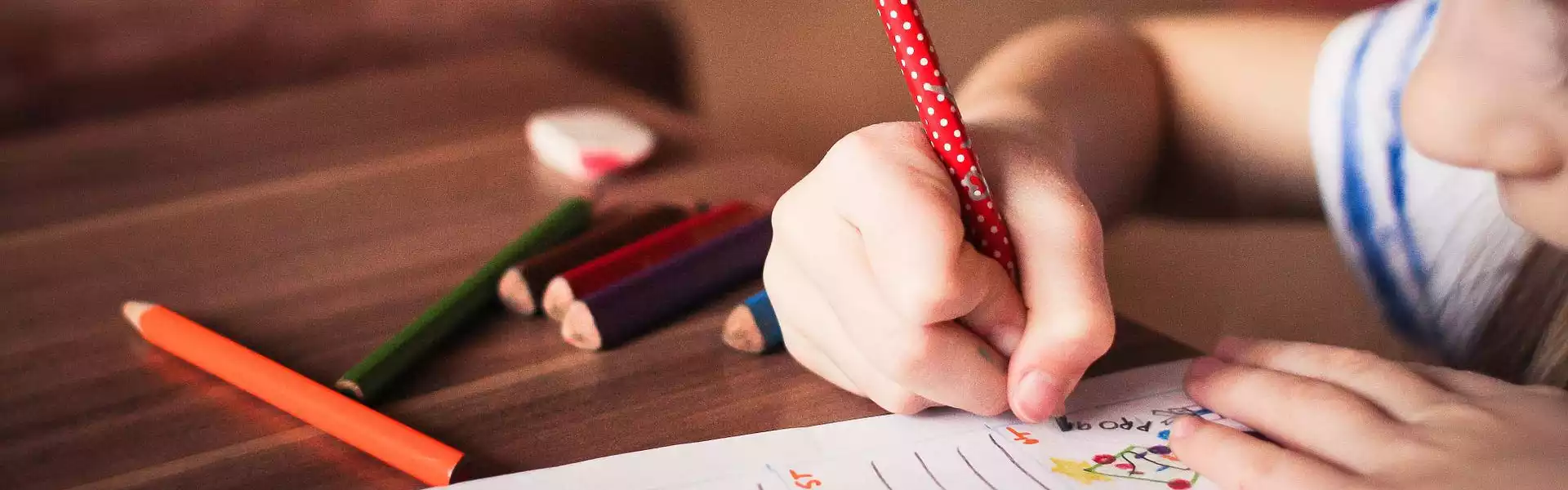 Schreibende Kinder - Kita- und Schuließungen vermeiden